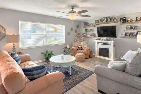 Copropriété à vendre à Lakeland, Floride: 2 chambres, 113.9 m2 № 2226527 - photo 3