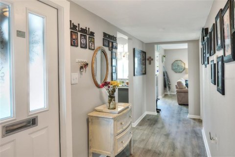 Copropriété à vendre à Lakeland, Floride: 2 chambres, 113.9 m2 № 2226527 - photo 2