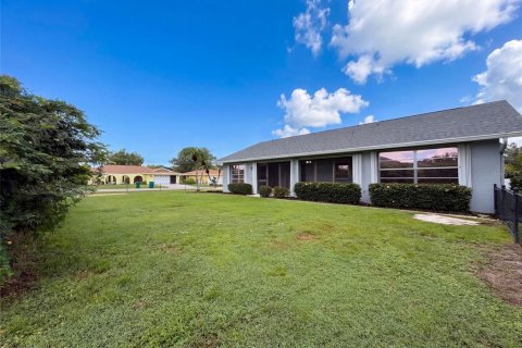 Villa ou maison à vendre à Punta Gorda, Floride: 3 chambres, 145.48 m2 № 2419985 - photo 28