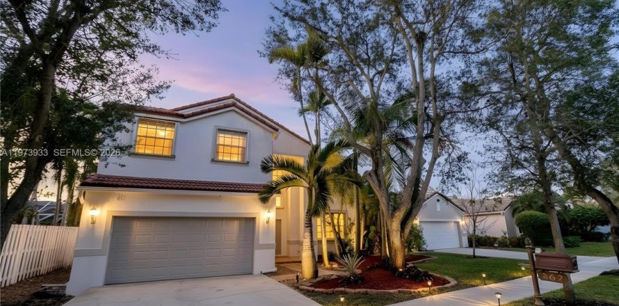 Casa en Weston, Florida 4 dormitorios, 253.62 m2 № 2040613