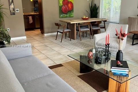 Villa ou maison à vendre à Pembroke Pines, Floride: 3 chambres, 166.95 m2 № 1951315 - photo 13