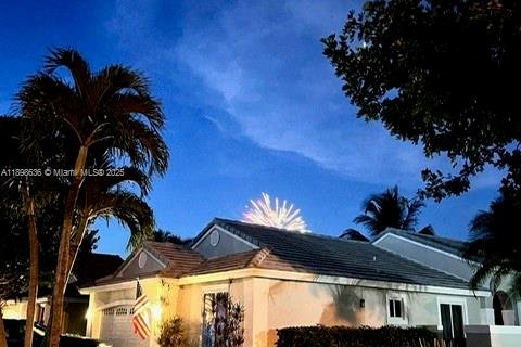 Villa ou maison à vendre à Pembroke Pines, Floride: 3 chambres, 166.95 m2 № 1951315 - photo 1