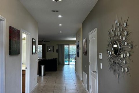 House in Davenport, Florida 7 bedrooms, 334.82 sq.m. № 1774905 - photo 9