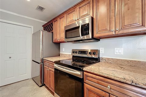 Copropriété à vendre à Lake Mary, Floride: 1 chambre, 66.43 m2 № 1720787 - photo 10