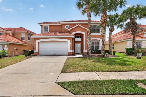 House in Davenport, Florida 6 bedrooms, 257.43 sq.m. № 2213106