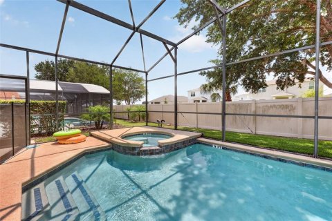 Casa en venta en Davenport, Florida, 6 dormitorios, 257.43 m2 № 2213106 - foto 23