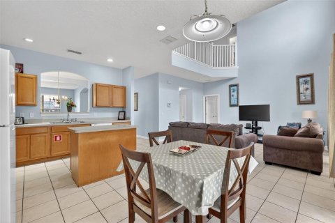 Casa en venta en Davenport, Florida, 6 dormitorios, 257.43 m2 № 2213106 - foto 16