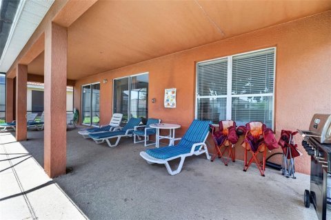 Casa en venta en Davenport, Florida, 6 dormitorios, 257.43 m2 № 2213106 - foto 22