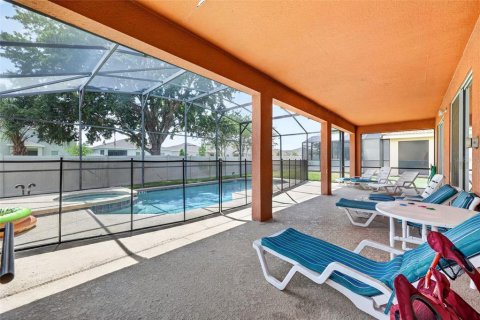 Casa en venta en Davenport, Florida, 6 dormitorios, 257.43 m2 № 2213106 - foto 20
