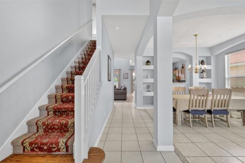Casa en venta en Davenport, Florida, 6 dormitorios, 257.43 m2 № 2213106 - foto 5