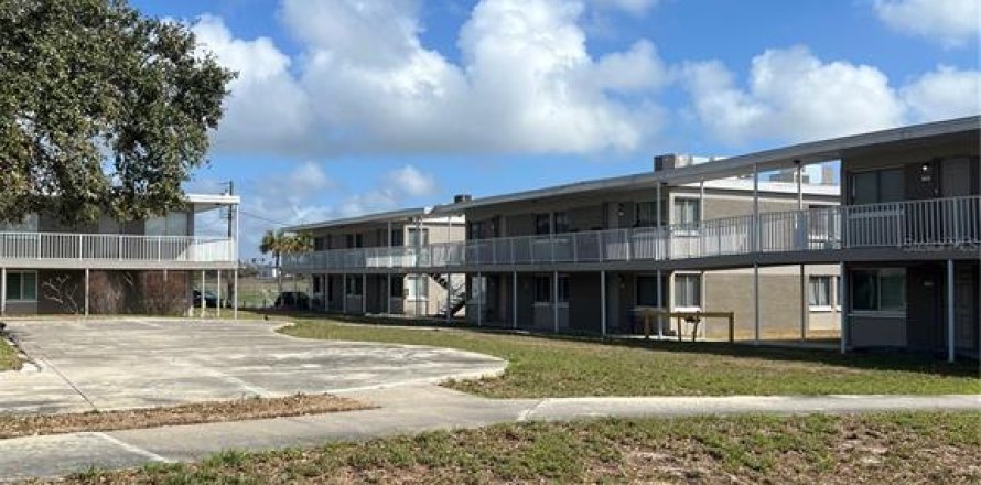 Condo in Cocoa, Florida, 1 bedroom  № 2161706