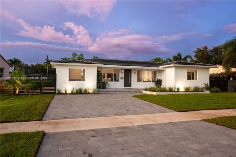 Villa ou maison à vendre à Miami Shores, Floride: 4 chambres, 209.77 m2 № 1933135 - photo 17