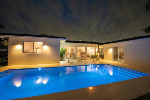 Villa ou maison à vendre à Miami Shores, Floride: 4 chambres, 209.77 m2 № 1933135 - photo 22