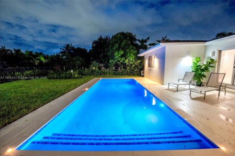 Villa ou maison à vendre à Miami Shores, Floride: 4 chambres, 209.77 m2 № 1933135 - photo 14