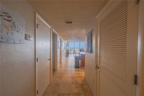 Copropriété à vendre à Daytona Beach, Floride: 3 chambres, 168.15 m2 № 2135968 - photo 12