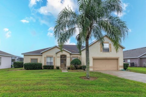 House in Davenport, Florida 5 bedrooms, 263.66 sq.m. № 2094546