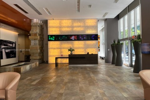 Copropriété à vendre à Miami, Floride: 2 chambres, 103.21 m2 № 1957611 - photo 24