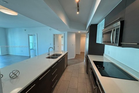 Copropriété à vendre à Miami, Floride: 2 chambres, 103.21 m2 № 1957611 - photo 20