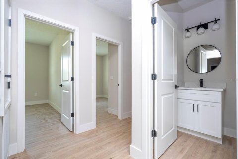 Casa en venta en Apopka, Florida, 4 dormitorios, 150.69 m2 № 1747277 - foto 15