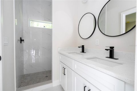Casa en venta en Apopka, Florida, 4 dormitorios, 150.69 m2 № 1747277 - foto 13