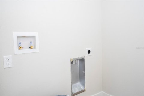 Casa en venta en Apopka, Florida, 4 dormitorios, 150.69 m2 № 1747277 - foto 21