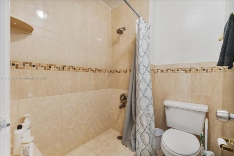 Casa en venta en Weston, Florida, 2 dormitorios, 146.79 m2 № 1924870 - foto 10