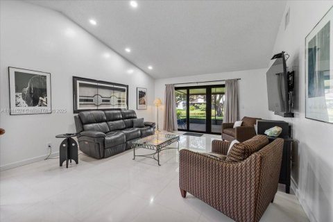 Casa en venta en Weston, Florida, 2 dormitorios, 146.79 m2 № 1924870 - foto 4