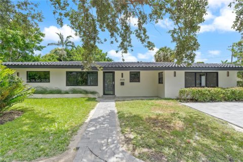 Casa en venta en Fort Lauderdale, Florida, 4 dormitorios, 179.49 m2 № 1951770 - foto 29