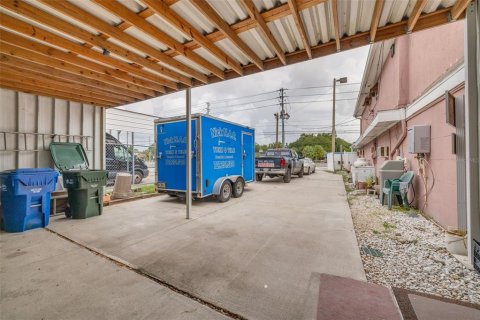 Immobilier commercial à vendre à Largo, Floride: 559.27 m2 № 2279772 - photo 26