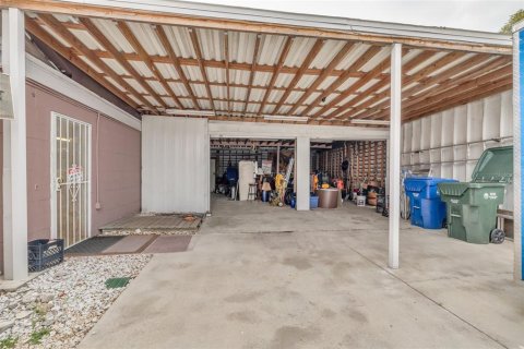 Immobilier commercial à vendre à Largo, Floride: 559.27 m2 № 2279772 - photo 25