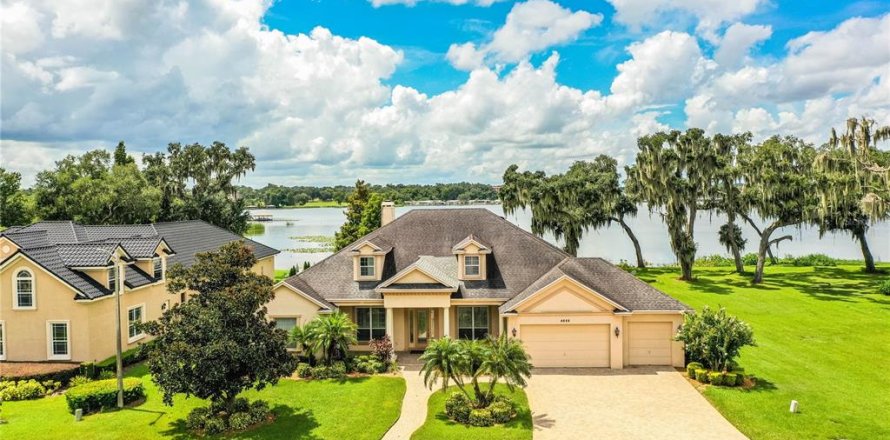 Casa en Lakeland, Florida 5 dormitorios, 372.63 m2 № 1353129