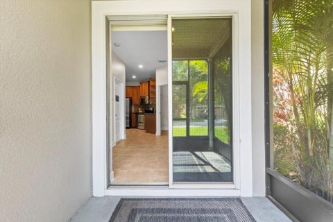Casa en venta en Tampa, Florida, 3 dormitorios, 192.31 m2 № 1737437 - foto 28