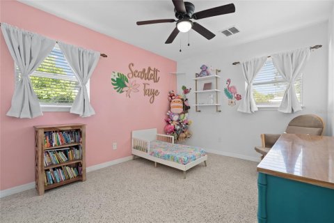 Casa en venta en Saint Petersburg, Florida, 4 dormitorios, 122.45 m2 № 1877325 - foto 13