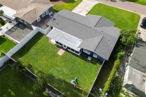 Casa en venta en Saint Petersburg, Florida, 4 dormitorios, 122.45 m2 № 1877325 - foto 21