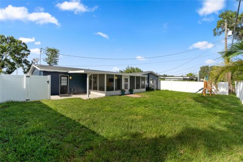 Casa en venta en Saint Petersburg, Florida, 4 dormitorios, 122.45 m2 № 1877325 - foto 20