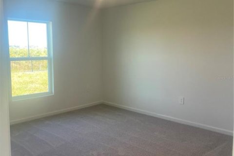 House in Lake Alfred, Florida 3 bedrooms, 138.15 sq.m. № 2396969 - photo 10