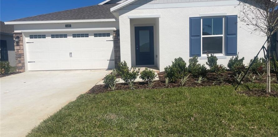 House in Lake Alfred, Florida 3 bedrooms, 138.15 sq.m. № 2396969