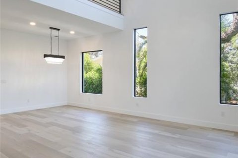Casa en alquiler en Sarasota, Florida, 4 dormitorios, 296.45 m2 № 1630391 - foto 13