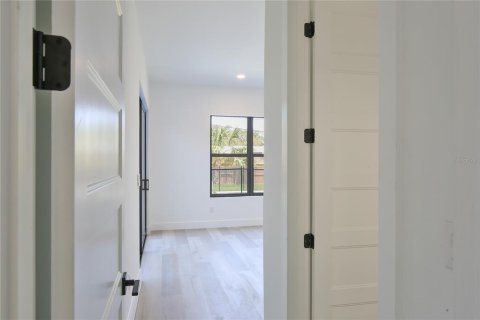 Casa en alquiler en Sarasota, Florida, 4 dormitorios, 296.45 m2 № 1630391 - foto 21