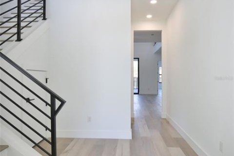 Casa en alquiler en Sarasota, Florida, 4 dormitorios, 296.45 m2 № 1630391 - foto 10