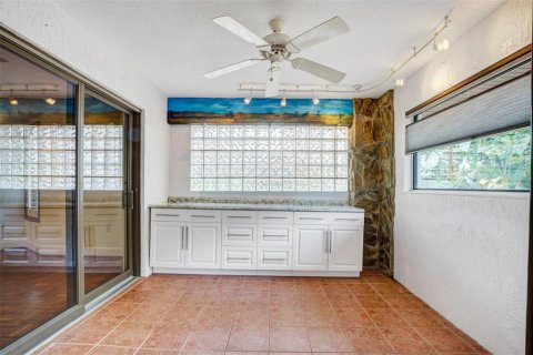 Casa en venta en Winter Haven, Florida, 4 dormitorios, 252.97 m2 № 1881047 - foto 30