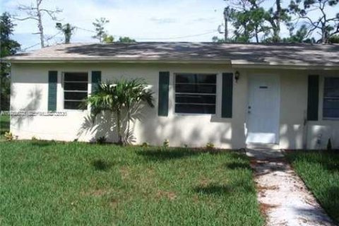 Villa ou maison à Lake Worth, Floride 3 chambres, 87.51 m2 № 2090901