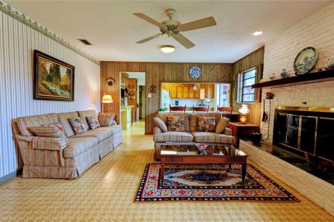 Casa en alquiler en Wildwood, Florida, 3 dormitorios, 264.59 m2 № 1837187 - foto 13