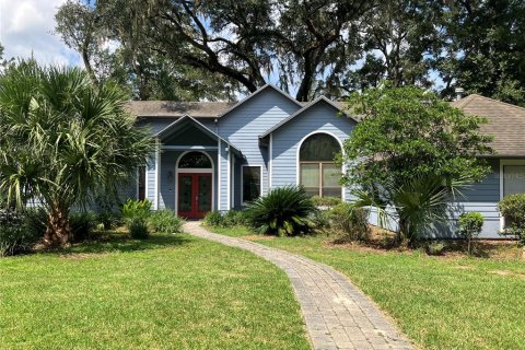 House in Gainesville, Florida 4 bedrooms, 184.13 sq.m. № 1903290 - photo 1