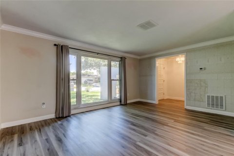 House in Clearwater, Florida 4 bedrooms, 163.79 sq.m. № 1853707 - photo 12