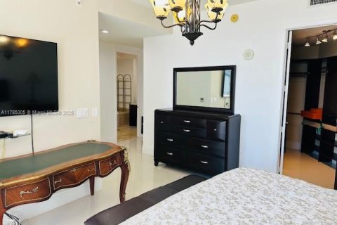 Купить кондоминиум в Санни-Айлс-Бич, Флорида 2 спальни, 146.51м2, № 1730788 - фото 26