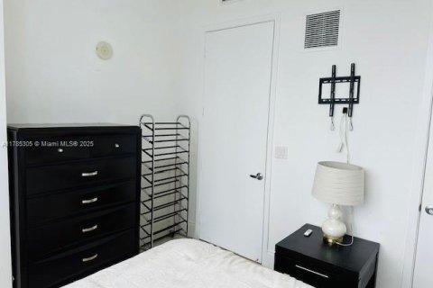 Купить кондоминиум в Санни-Айлс-Бич, Флорида 2 спальни, 146.51м2, № 1730788 - фото 16