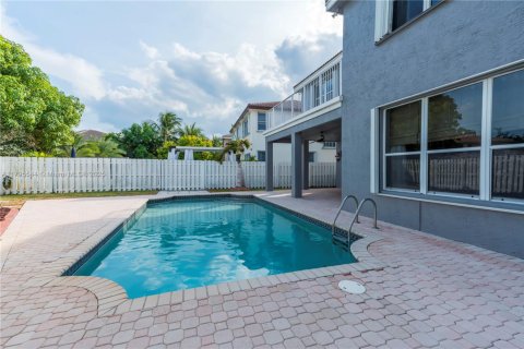 House in Miramar, Florida 6 bedrooms, 320.14 sq.m. № 1756379 - photo 6