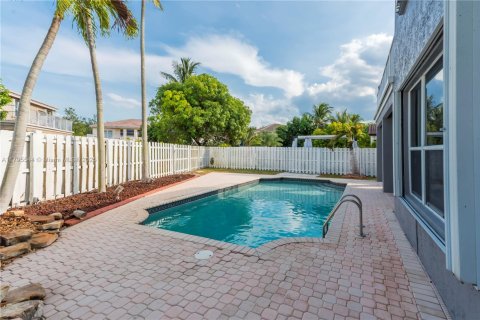 House in Miramar, Florida 6 bedrooms, 320.14 sq.m. № 1756379 - photo 5