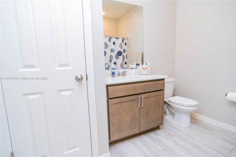 Villa ou maison à vendre à Port St. Lucie, Floride: 4 chambres, 217.11 m2 № 1927295 - photo 26